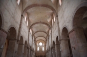 15 - Kloster_Basilika_historisch_Tonnengewoelbe.jpg